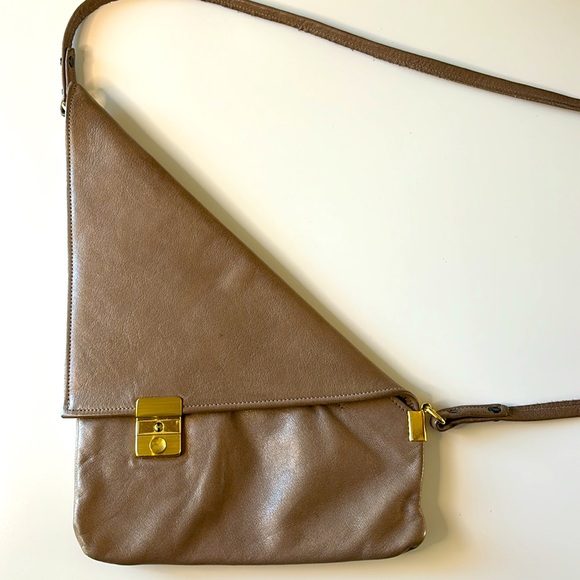 Leather Kindle Ready | latte colored triangle shaped handmade crossbody - Picture 2 of 13